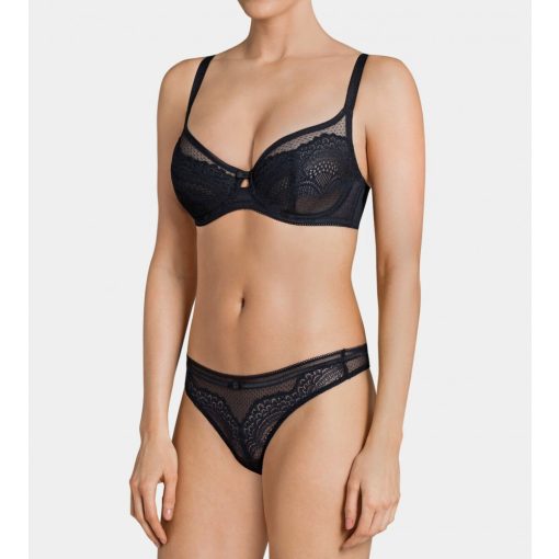 Beauty-Full Darling W02