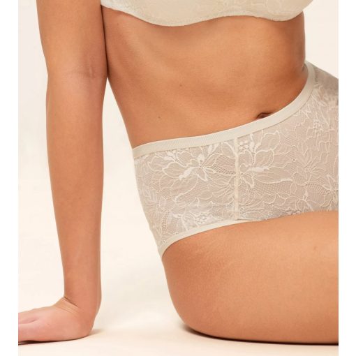 Amourette Charm Maxi01