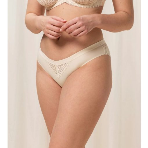 Aura Spotlight Brazilian